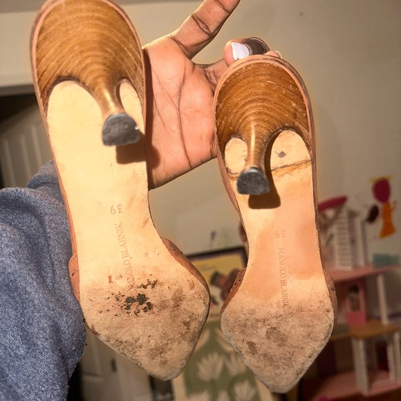 Manolo Blahnik Kitten slingback heels - Picture 5 of 5